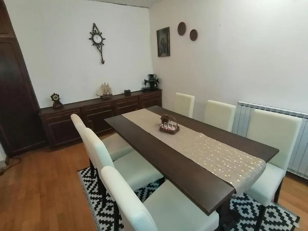Vacation House Dora Malinska