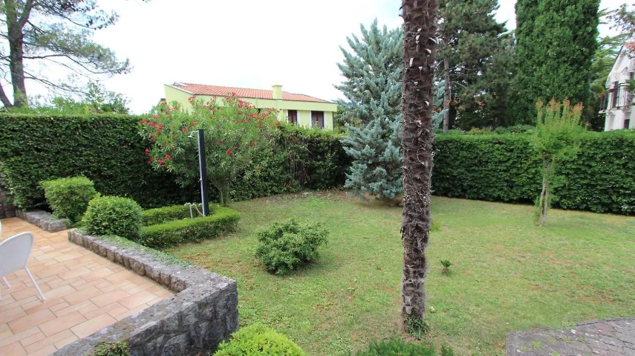Vacation House Dora Malinska Croatia