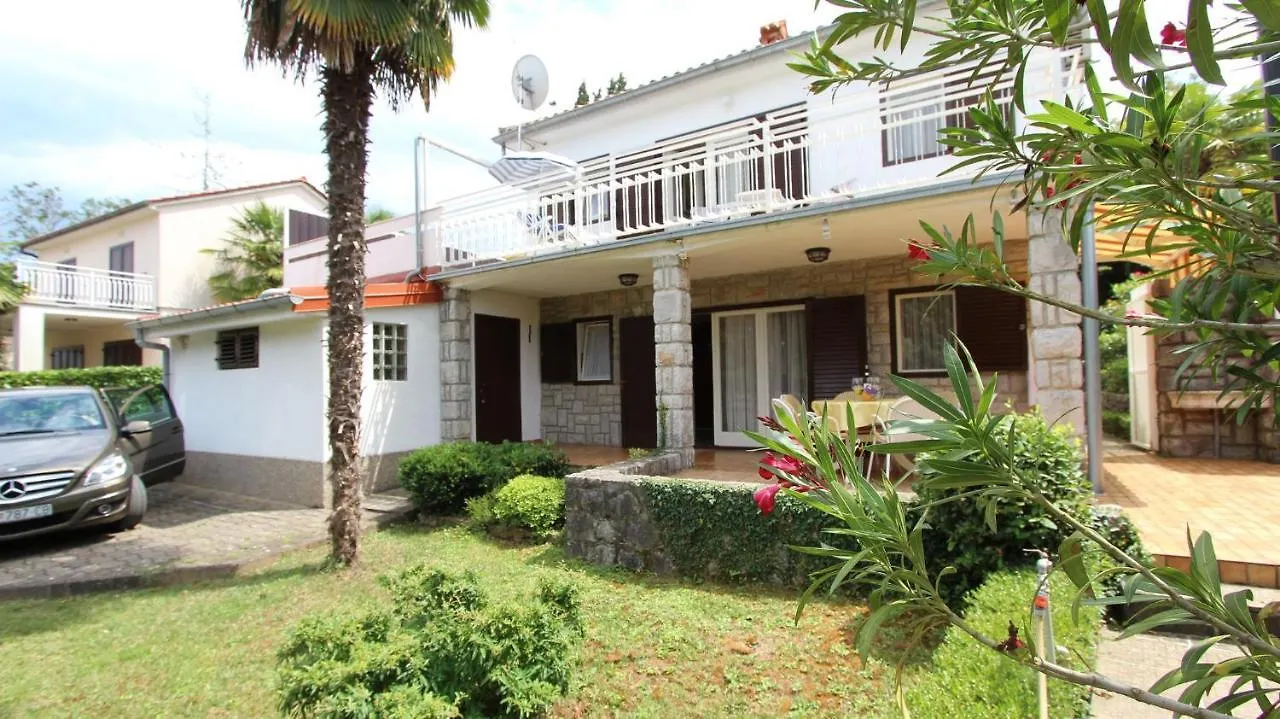 Guest house Vacation House Dora Malinska Croatia